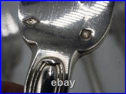 12 Fourchettes A Gateaux En Argent Massif Poincon Minerve Modele Coquille