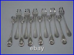 12 Fourchettes A Huitres En Argent Massif Poincon Minerve Modele Medaillon