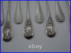 12 Fourchettes A Huitres En Argent Massif Poincon Minerve Modele Medaillon