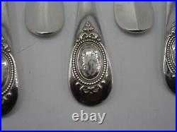 12 Fourchettes A Huitres En Argent Massif Poincon Minerve Modele Medaillon