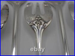 12 Fourchettes A Huitres En Argent Massif Poincon Minerve Modele Medaillon