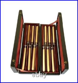 2 coffrets 6 couteaux lames en argent massif Poinçon Minerve 800 12 couteaux 2 coffrets 6 couteaux lames en argent massif Poinçon Minerve 800 12 couteaux