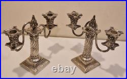 A identifier Paire de candélabres à 2 bras de lumière Poinçons RD 800 ou 900