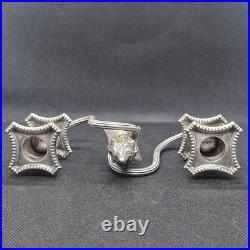 A identifier Paire de candélabres à 2 bras de lumière Poinçons RD 800 ou 900