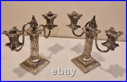 A identifier Paire de candélabres à 2 bras de lumière Poinçons RD 800 ou 900