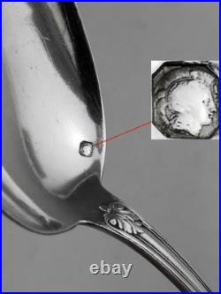 Ancien Couvert d' enfant ou entremet en argent massif poinçon minerve 63.8 G