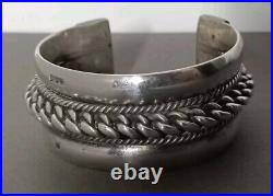 Ancien Gros Bracelet Ethnique En Argent Massif Poinçonné 113 grammes