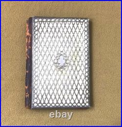 Ancien carnet de bal en argent massif poinçonné et tissu XIX ème 6,5 x 9,5 cm
