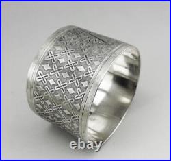 Ancien rond de serviette en argent massif poinçon minerve époque fin du XIX e