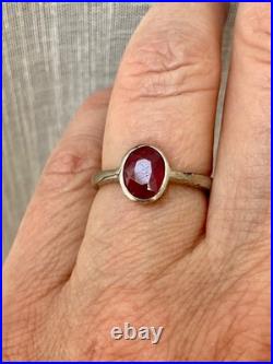 Ancienne Bague Argent Massif Rubis Solitaire Poinçon Beau Design