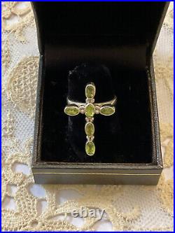 Ancienne Bague Croix Argent Massif Péridot Ouvragée Poinçon