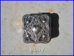 Ancienne boîte argent massif poinçon Lion anglais antique silver box décor coeur