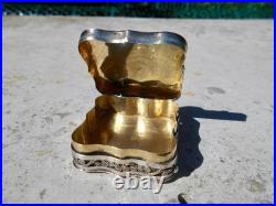 Ancienne boîte argent massif poinçon Lion anglais antique silver box décor coeur
