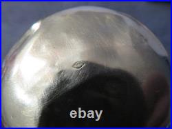 Ancienne petite timbale en argent massif poinçon minerve orfèvre illisible 51 gr