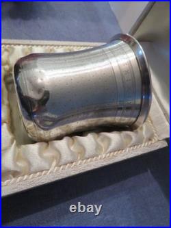 Ancienne petite timbale en argent massif poinçon minerve orfèvre illisible 51 gr