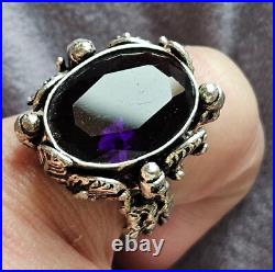 Bague naturaliste argent massif poinçon 925 avec grosse améthyste ovale taillée