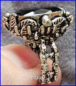 Bague naturaliste argent massif poinçon 925 avec grosse améthyste ovale taillée