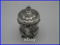 Beau Moulin A Poivre En Argent Massif Poincon Minerve Decor Louis XV