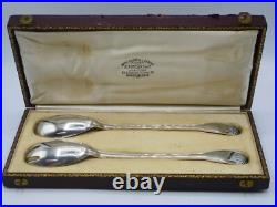 Beaux Couverts De Service A Salade En Argent Massif Poincon Minerve Coquille