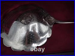 Belle Pelle A Fraises En Argent Massif Poincon Minerve Coffret A La Forme