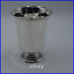 Belle Timbale Tulipe En Argent Massif Poincon Coq Paris 1809 Pied Vignes