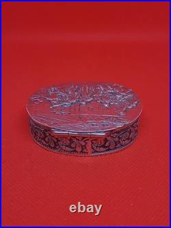 Belle ancienne boîte en argent massif scène de fête Poinçon Austro hongrois
