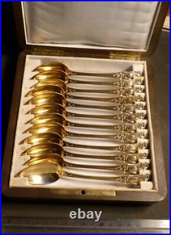 Belle boite de 12 cuillères à café en Vermeil massif poinçon MINERVE poids 218g