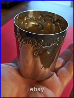 Belle timbale Art Nouveau en argent massif poinçon Mercure 92 gr