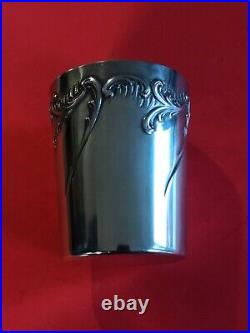 Belle timbale Art Nouveau en argent massif poinçon Mercure 92 gr