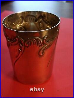 Belle timbale Art Nouveau en argent massif poinçon Mercure 92 gr