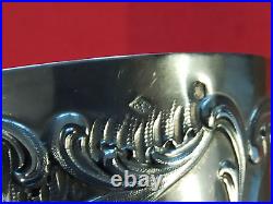 Belle timbale Art Nouveau en argent massif poinçon Mercure 92 gr