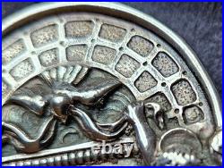 Bénitier en argent massif Poinçon Minerve & Orfèvre Hénin & Cie