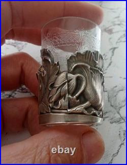 Bijoux / Collection / petit Verre à Liqueur / Argent massif / Poinçon