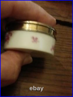 Boîte à Pillule en Argent Massif et Porcelaine Poinçon Minerve, R. Linzeler