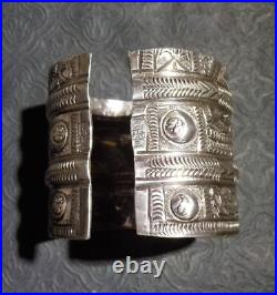 Bracelet Ethnique avec poinçons Argent Massif Berbère Afrique du Nord 120g