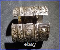 Bracelet Ethnique avec poinçons Argent Massif Berbère Afrique du Nord 120g