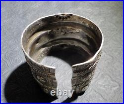 Bracelet Ethnique avec poinçons Argent Massif Berbère Afrique du Nord 120g