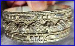 Bracelet manchette XIXème en argent massif Poinçon Minerve & orfèvre 90,3 Gr