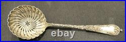 CUILLÈRE À SAUPOUDRER EN ARGENT MASSIF POINÇON SANGLIER 19ème