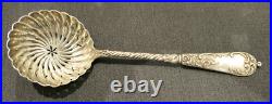 CUILLÈRE À SAUPOUDRER EN ARGENT MASSIF POINÇON SANGLIER 19ème