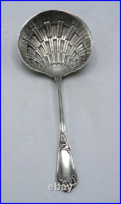 Caron Pelle A Fraises En Argent Massif Poincon Minerve Decor Louis XV