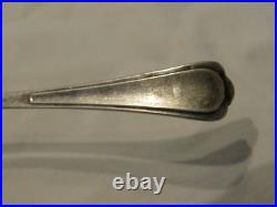 Coffret 12 Cuilleres A Moka En Argent Massif Travail Etranger Poincon 0.800 Coffret 12 Cuilleres A Moka En Argent Massif Travail Etranger Poincon 0.800