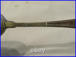 Coffret 12 Cuilleres A Moka En Argent Massif Travail Etranger Poincon 0.800 Coffret 12 Cuilleres A Moka En Argent Massif Travail Etranger Poincon 0.800