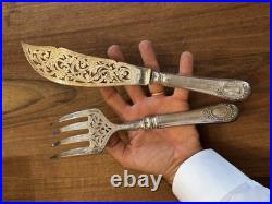 Couverts de Service Poisson Argent Massif 19 Eme Siècle Poinçon Minerve