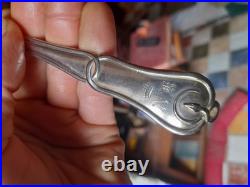 Cuillère À Saupoudrer En Argent Massif Poinçons À Identifier Longueur 20,5cm
