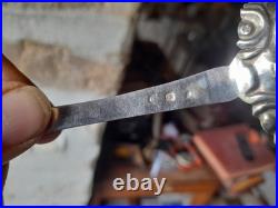 Cuillère À Saupoudrer En Argent Massif Poinçons À Identifier Longueur 20,5cm