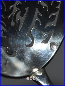 Cuillère à saupoudrer en argent massif poinçon minerve