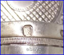 Délicate boite à pilules en argent avec poinçons début 19 ème 1819-1838