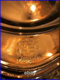 Deux petits plats ronds anciens en argent massif poinçons et armoiries 1056 gr