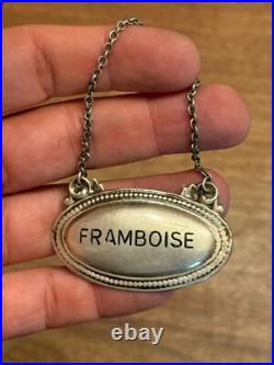 Étiquette De Bouteille De Framboise Argent Massif Poinçon Minerve Vers 1900 Étiquette De Bouteille De Framboise Argent Massif Poinçon Minerve Vers 1900